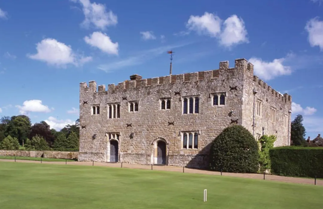 Leeds Castle Maiden'S Tower-1